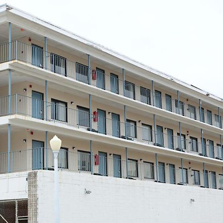 Blue Marlin Motel เวอร์จิเนียบีช ภายนอก รูปภาพ